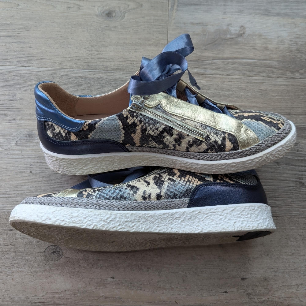 Softwaves Python Print Leather Sneakers 39.5 8.5 9 - image 3